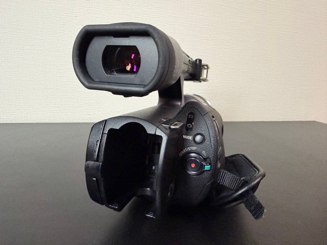 【中古品・美品】Sony NEX-VG20Hレンズキット デジタルビデオカメラ