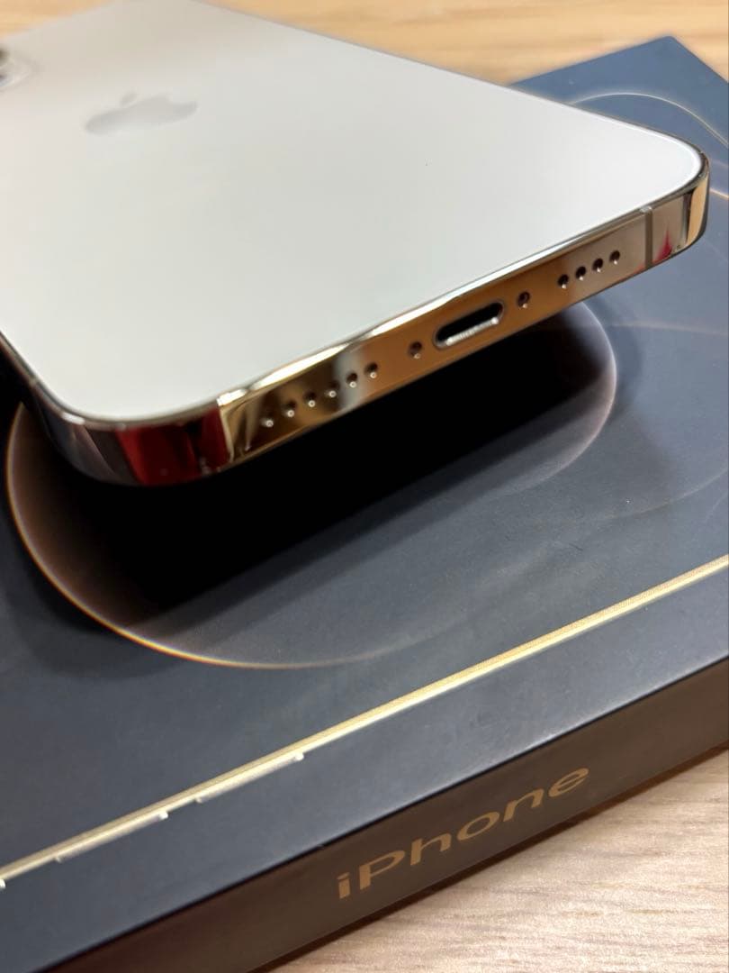 iPhone12ProMAX　本体