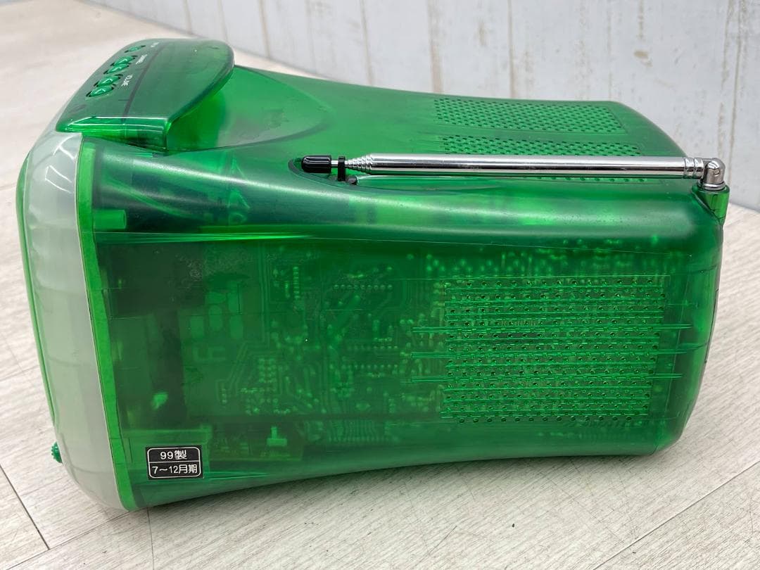 日立 ポータブルカラーTV C6-SK1 グリーン スケルトン 通電確認のみ