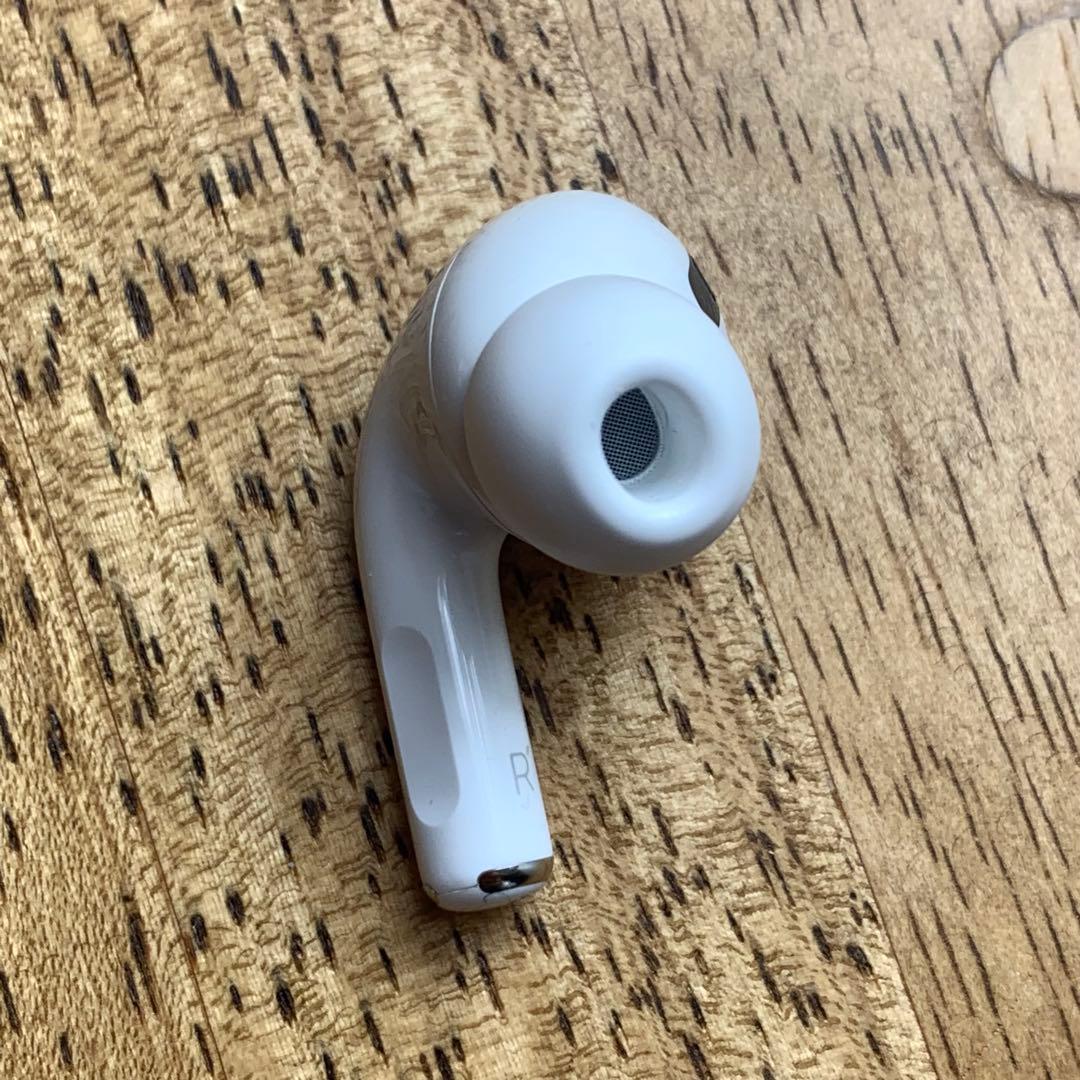 美品 AirPods Pro 第2世代 右耳 A3047右 エアーポッズ プロ