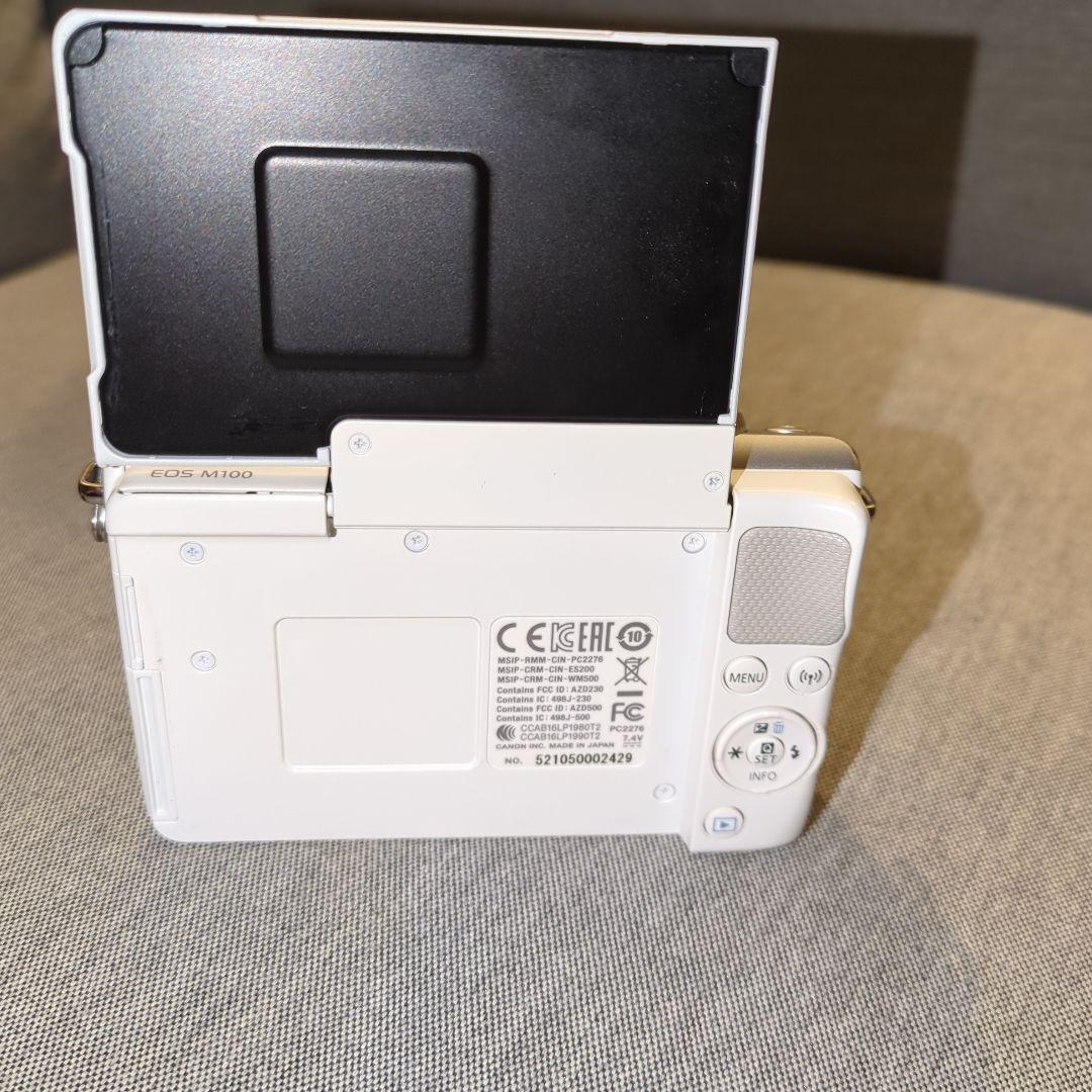 CanonEOS M100ホワイト