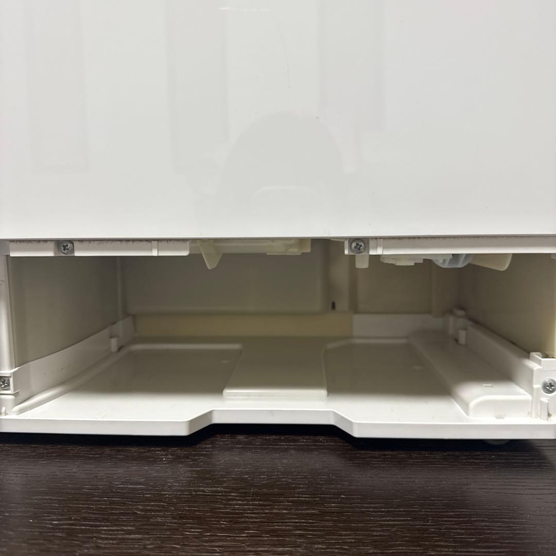 美品　パナソニックPanasonic 衣類乾燥除湿機 F-YHUX90