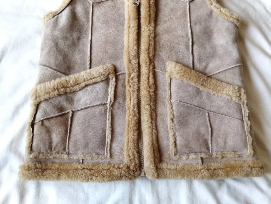 【羊革】リアルムートンパッチワークリバーシブルベスト　８０’ｓ