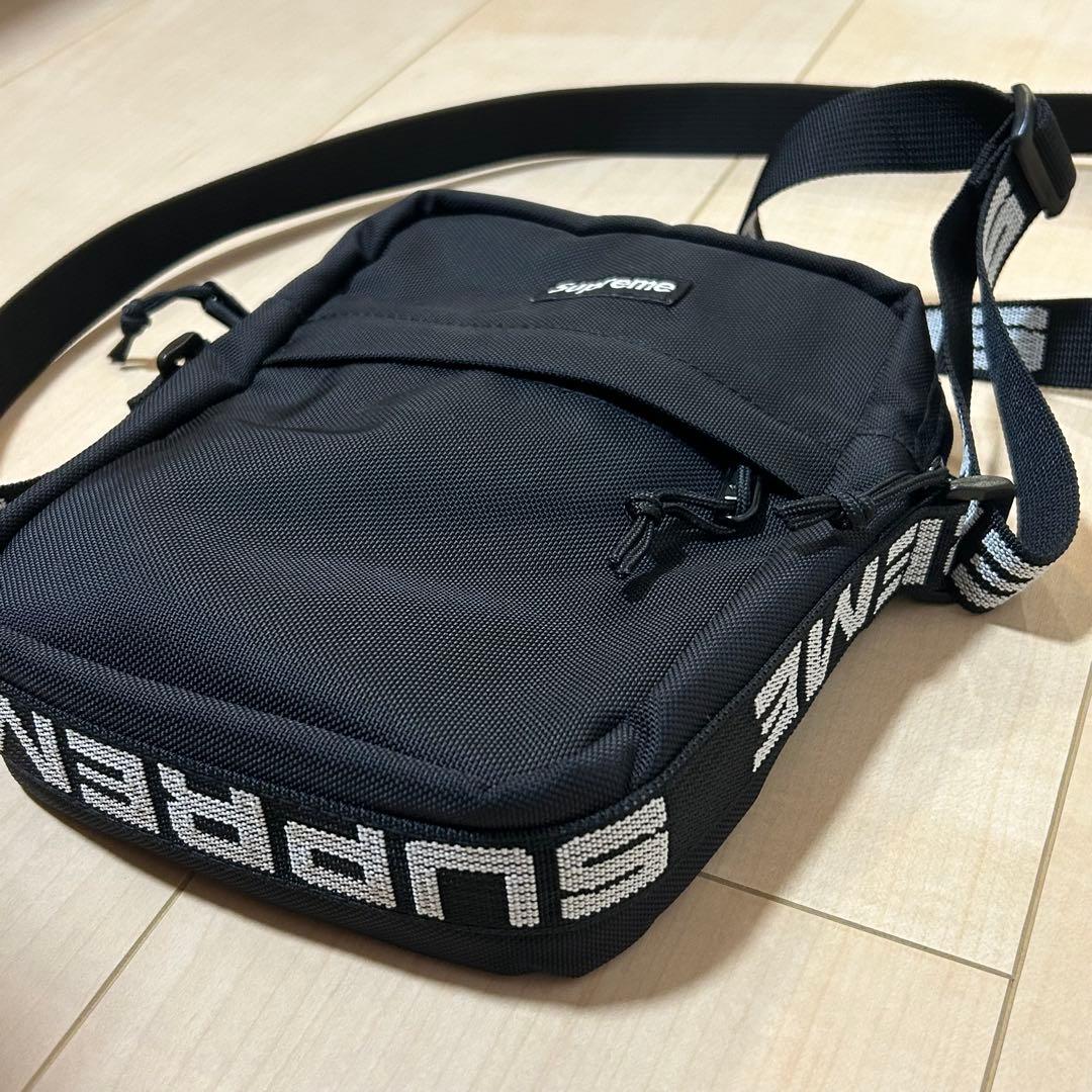 【美品】SUPREAM シュプリーム ショルダーバッグ18SS