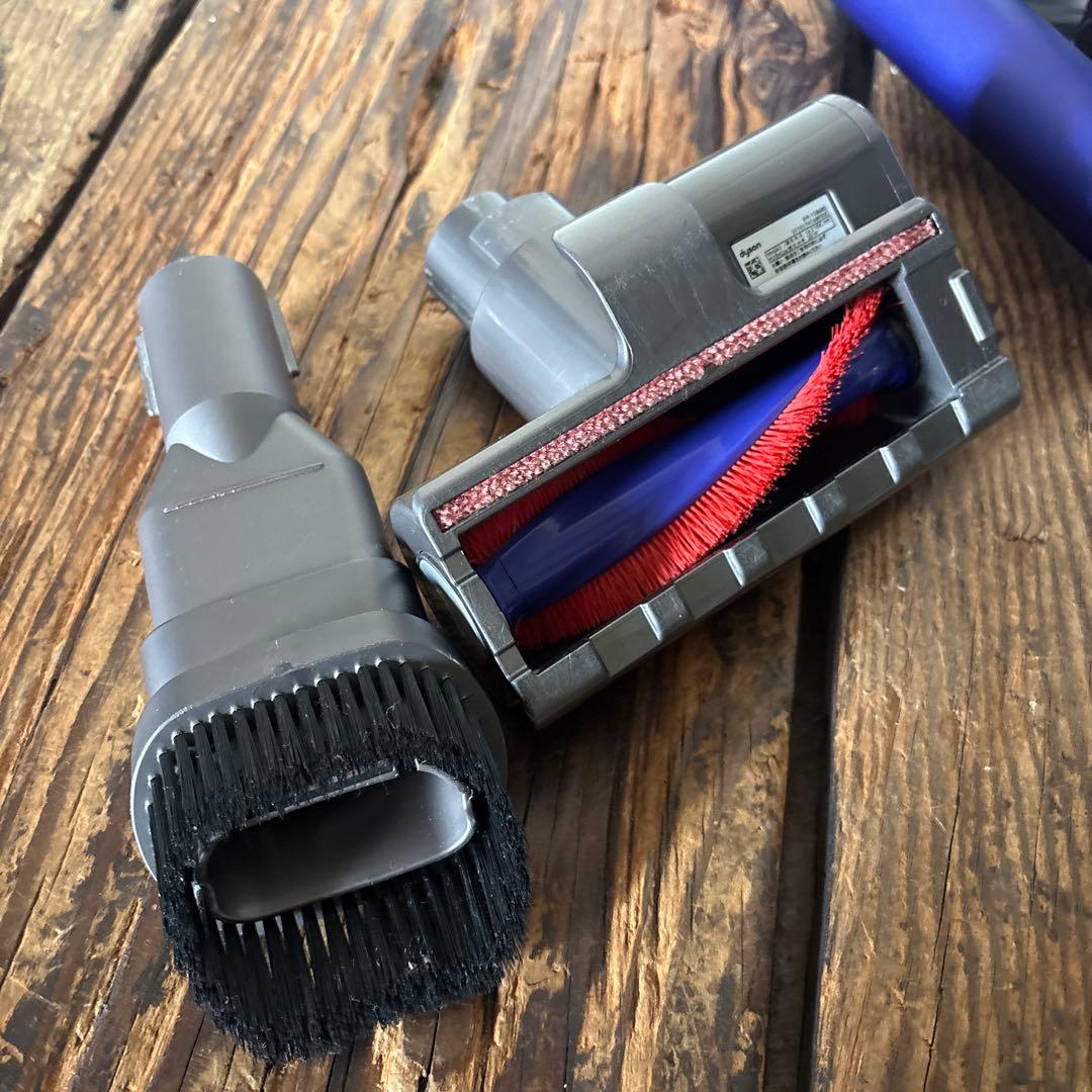 ダイソン dyson V7 fluffy スタンド付