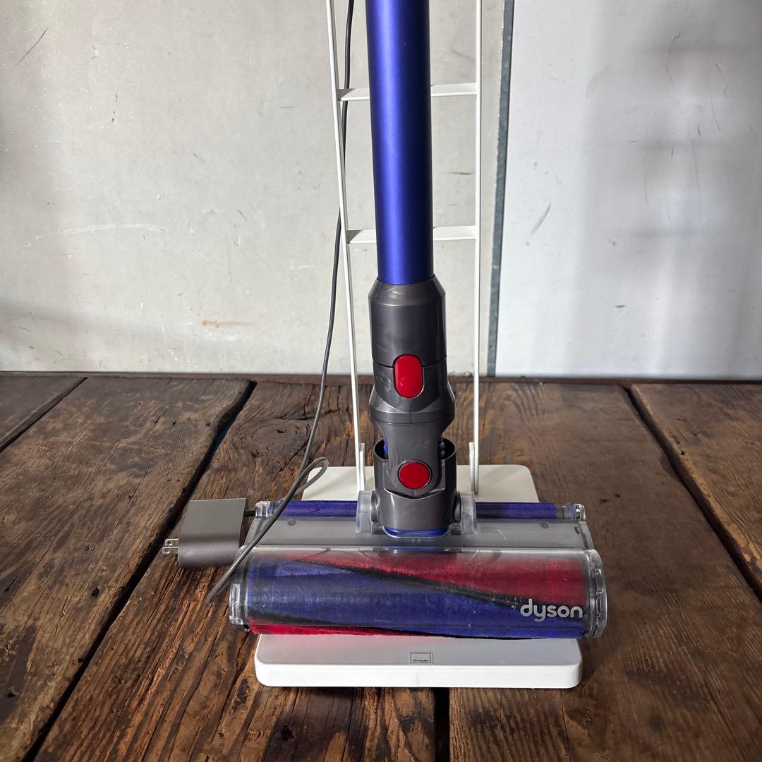 ダイソン dyson V7 fluffy スタンド付