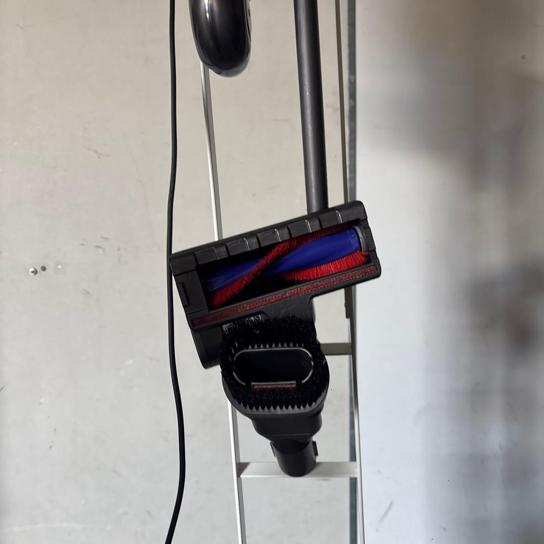 ダイソン dyson V7 fluffy スタンド付