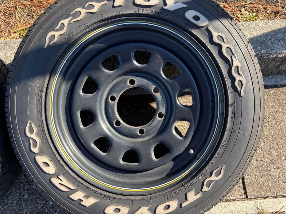 215/65R16 ハイエースetc ホイール４本