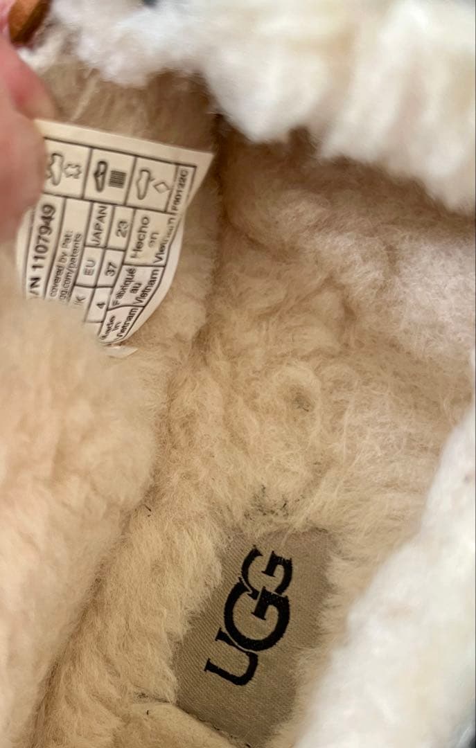 UGG ブラック モカシン　超美品