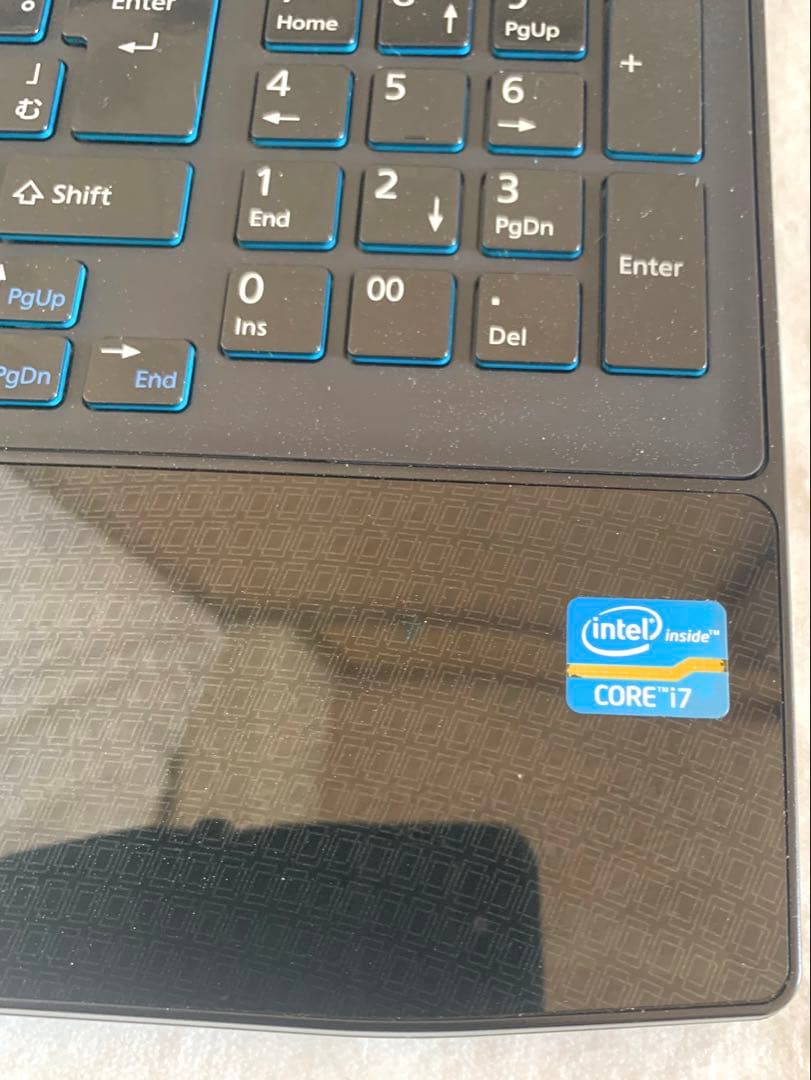 富士通 ノートPC i7 8GB 256GB SSD office2024