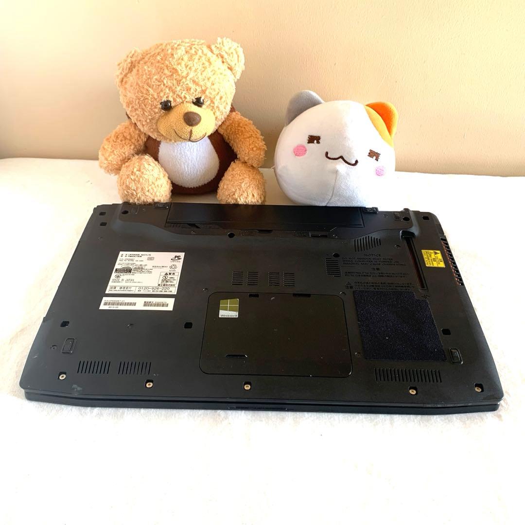 富士通 ノートPC i7 8GB 256GB SSD office2024