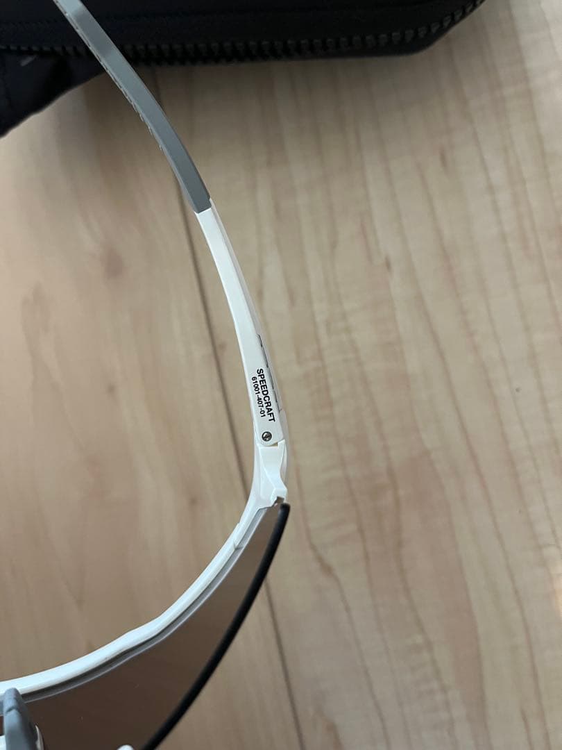 100% スポーツ用サングラス ホワイト