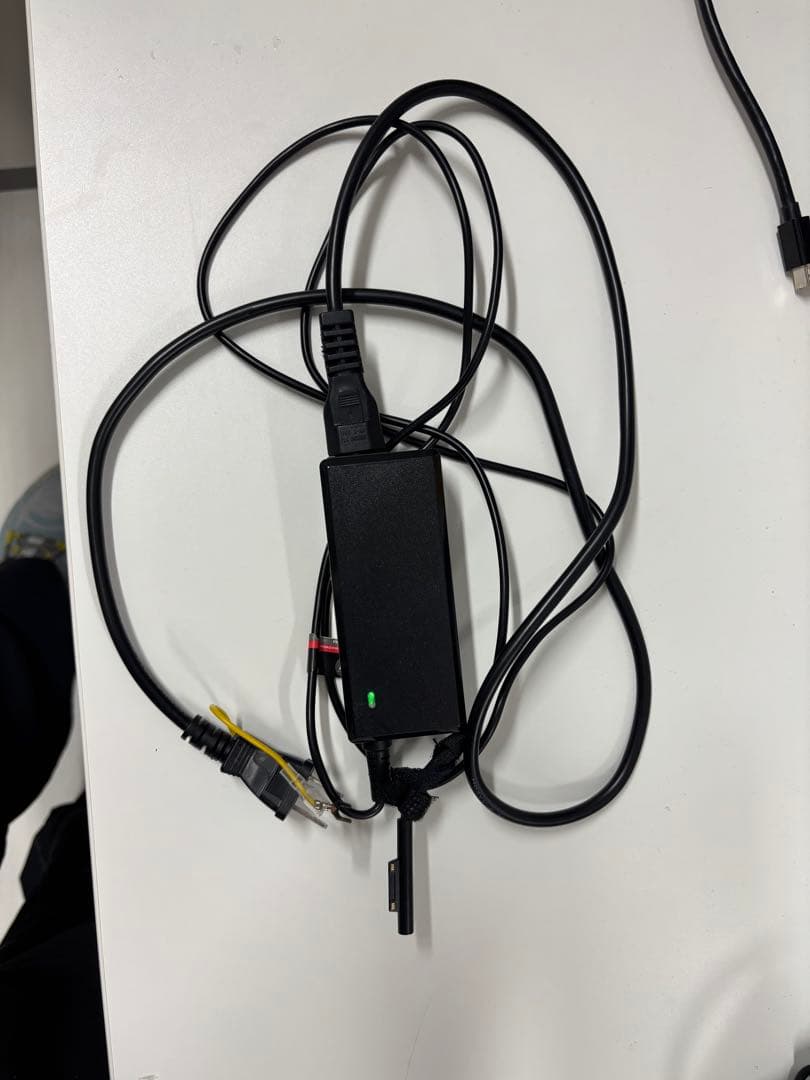 Microsoft Surface Laptop シルバー