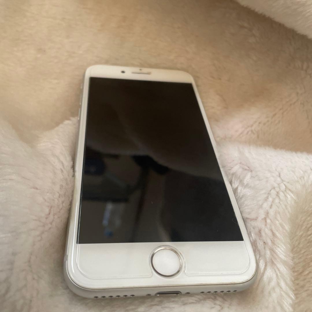 Apple iPhone 8 ホワイト