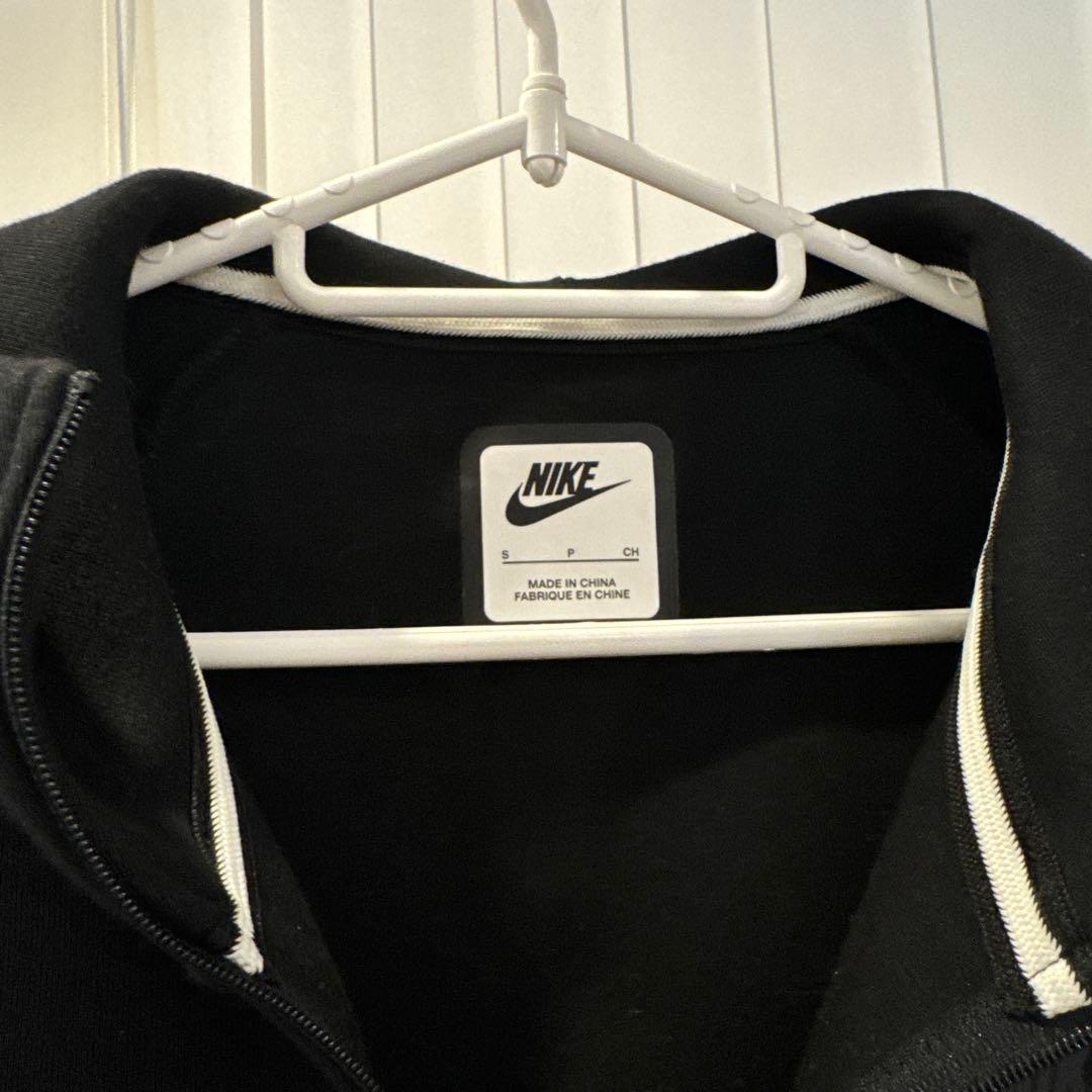 Nike テックフリース　ブラックレディースS