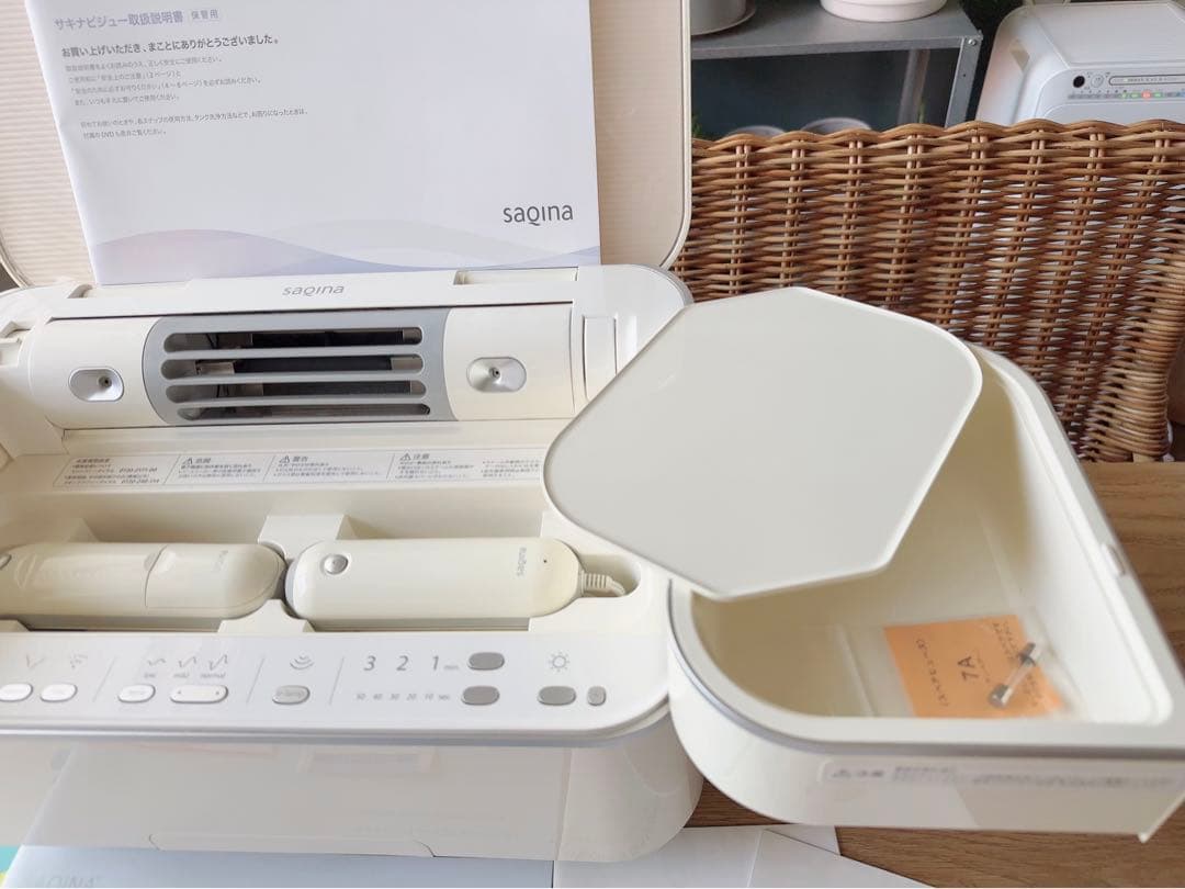 メーカー点検済み✴︎購入価格約34万円　サキナ　BIJOU ビジュー　美顔器
