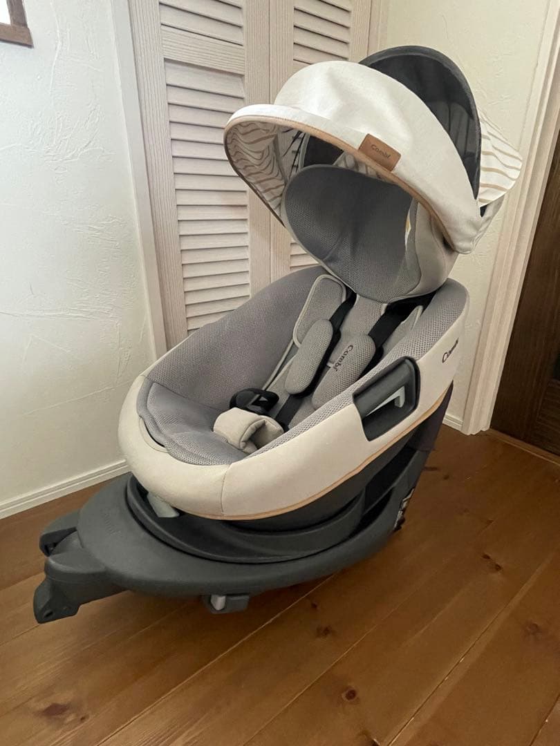 し*ん様 Combi アカチャンホンポ限定チャイルドシート the s Lott