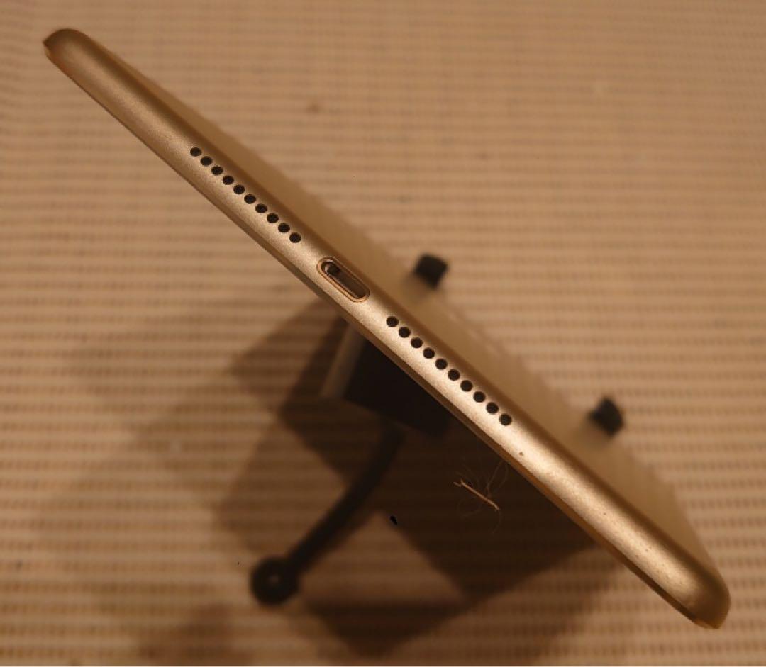 完動品SIMフリーiPad mini4(A1550)本体128GB RC0BA