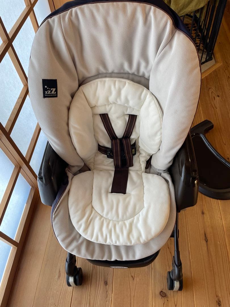 ハ*ル様 コンビ　ハイローチェア　スウィングラック ネムリラ