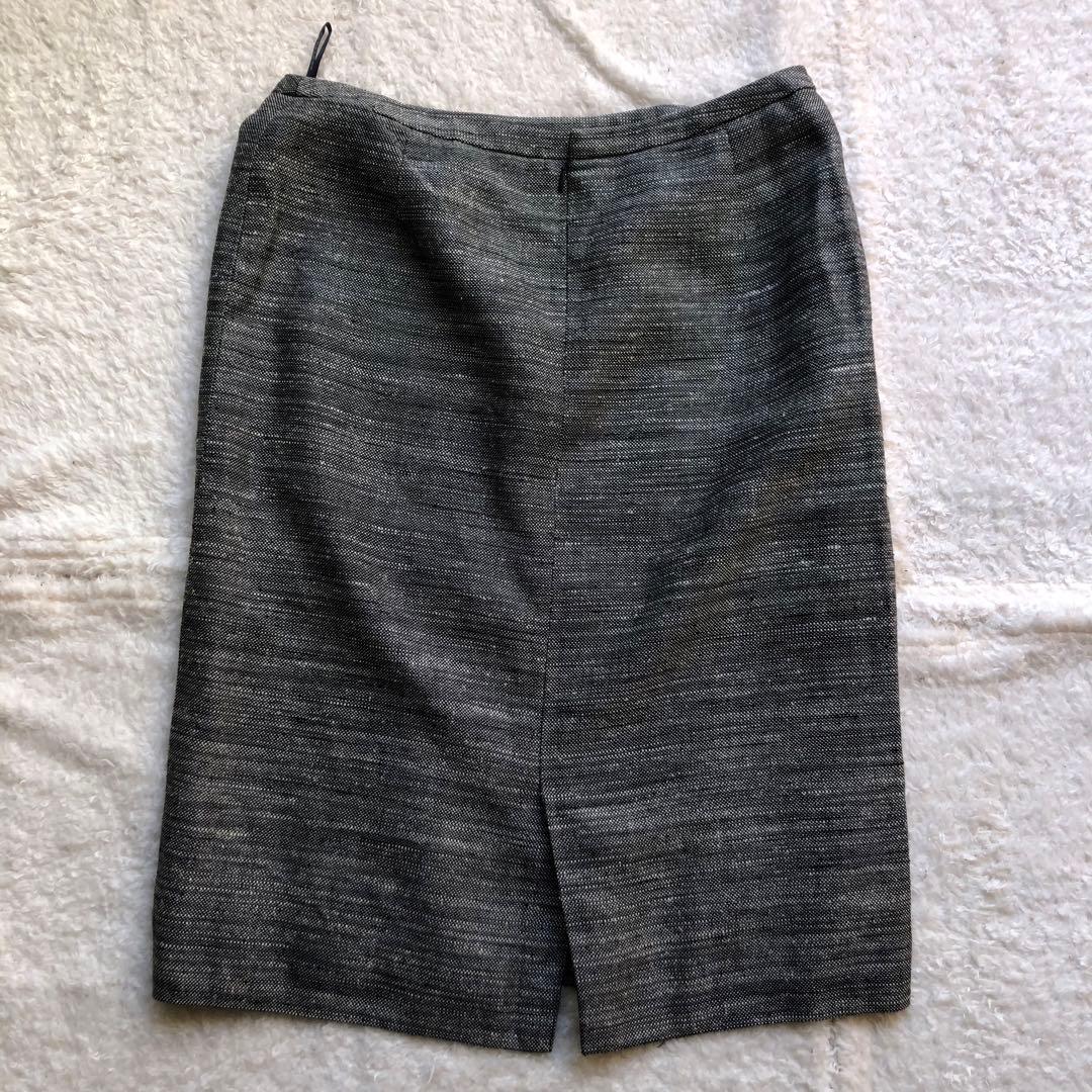 大きいサイズ バーバリー グレー スカートスーツ セットアップ ウール、絹、麻