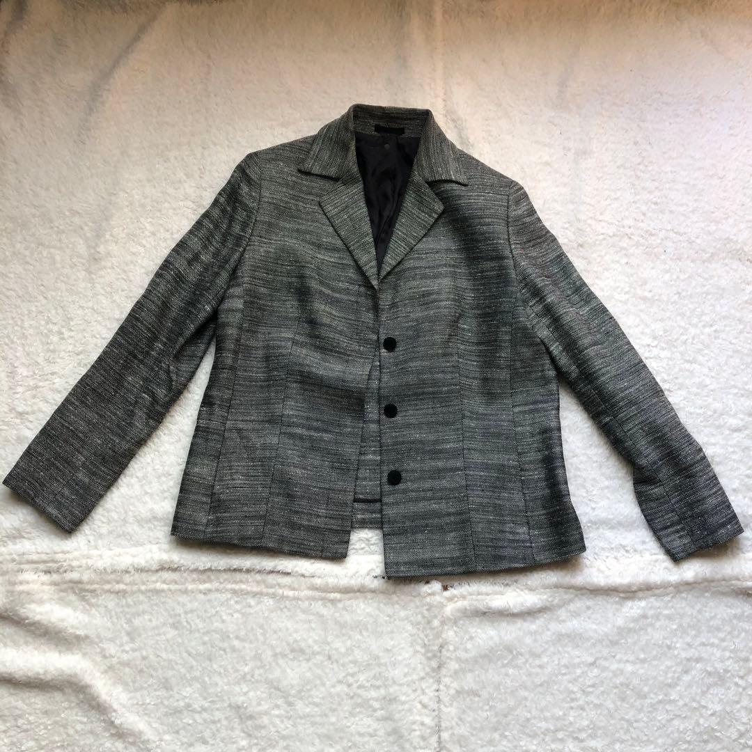 大きいサイズ バーバリー グレー スカートスーツ セットアップ ウール、絹、麻