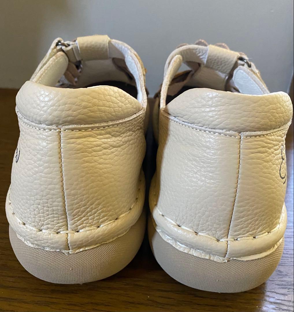 エスタシオン　スリッポン　本革　フラワー　ベルト　アイボリー　希少！