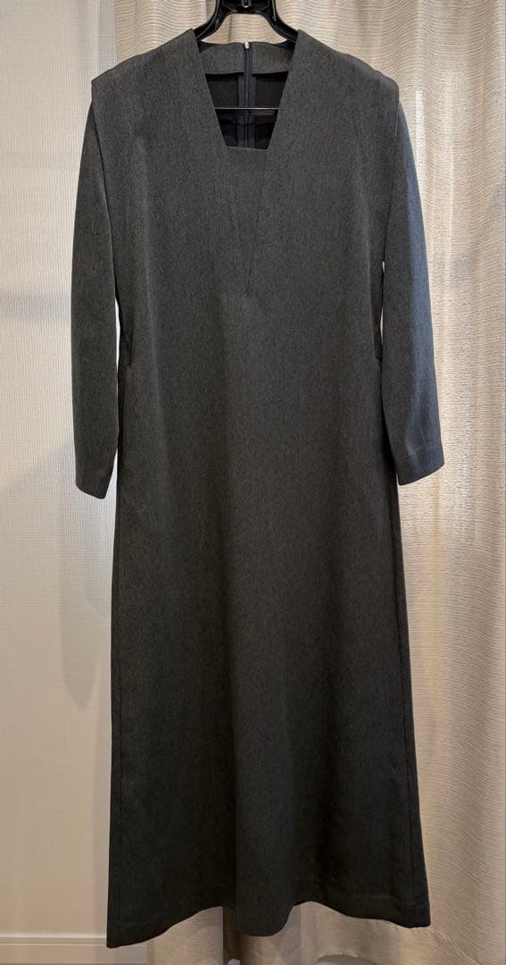 【 RIM.ARK 】V neck straight OP