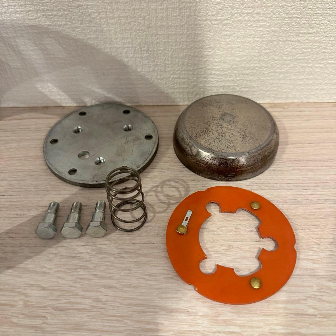 ステアリング　8インチ小径 Grant 8inch ムーンアイズ