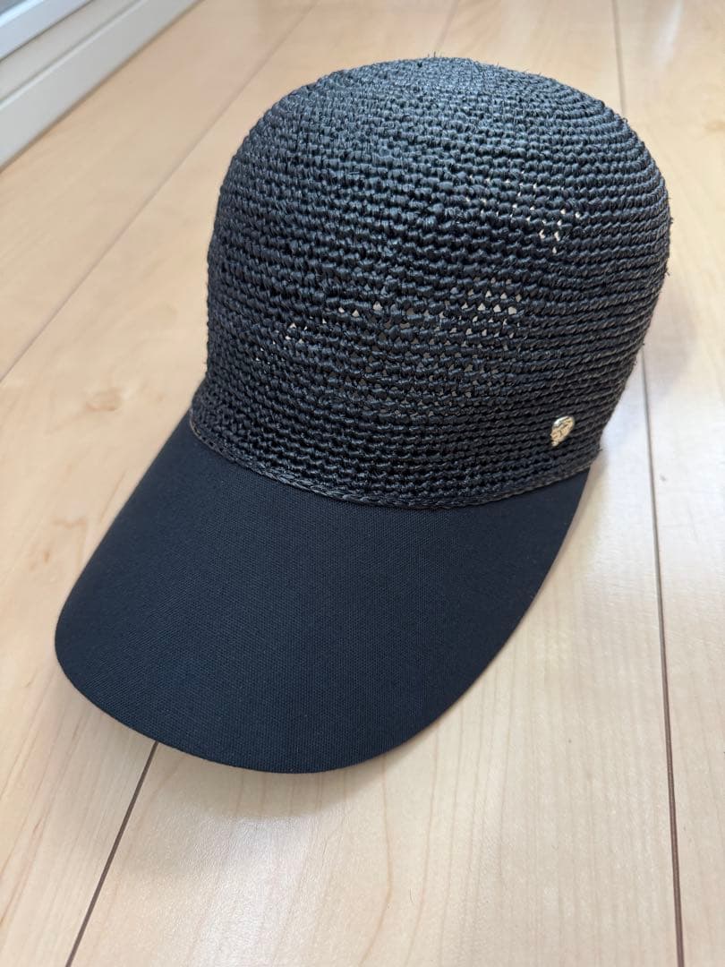 ヘレンカミンスキー　キャップ　ラフィア