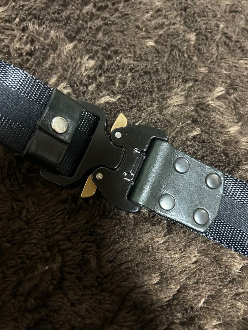 ヒョウドウ レザーヒップバック