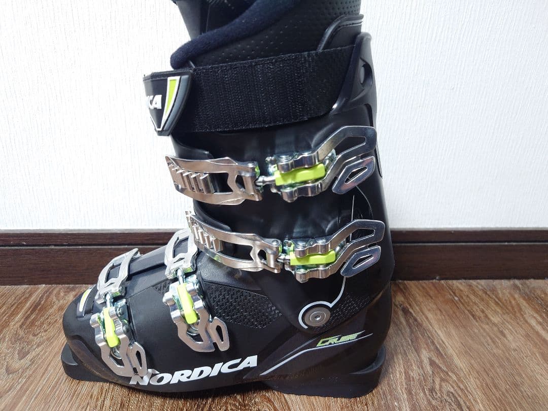 美品即日発送 NORDICA CRUISE スキーブーツ 25.0〜25.5cm