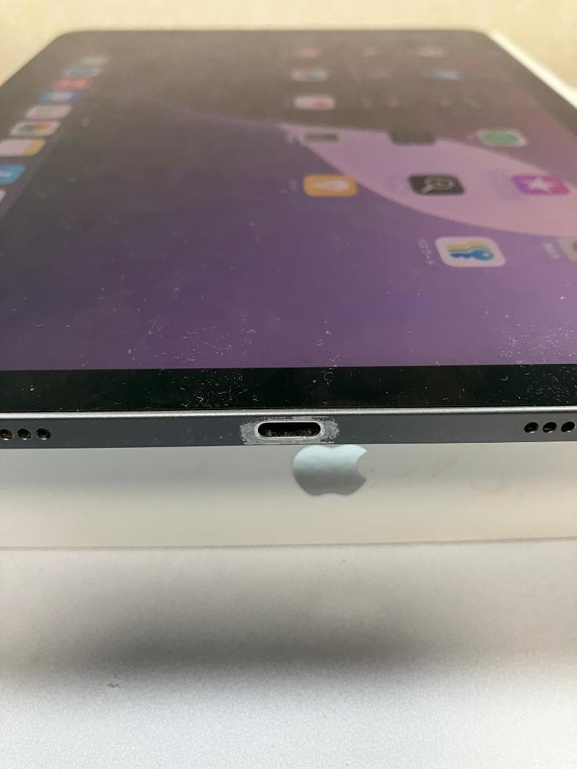 ipad　air4　64GB シルバー　Wi-Fiモデル　中古品