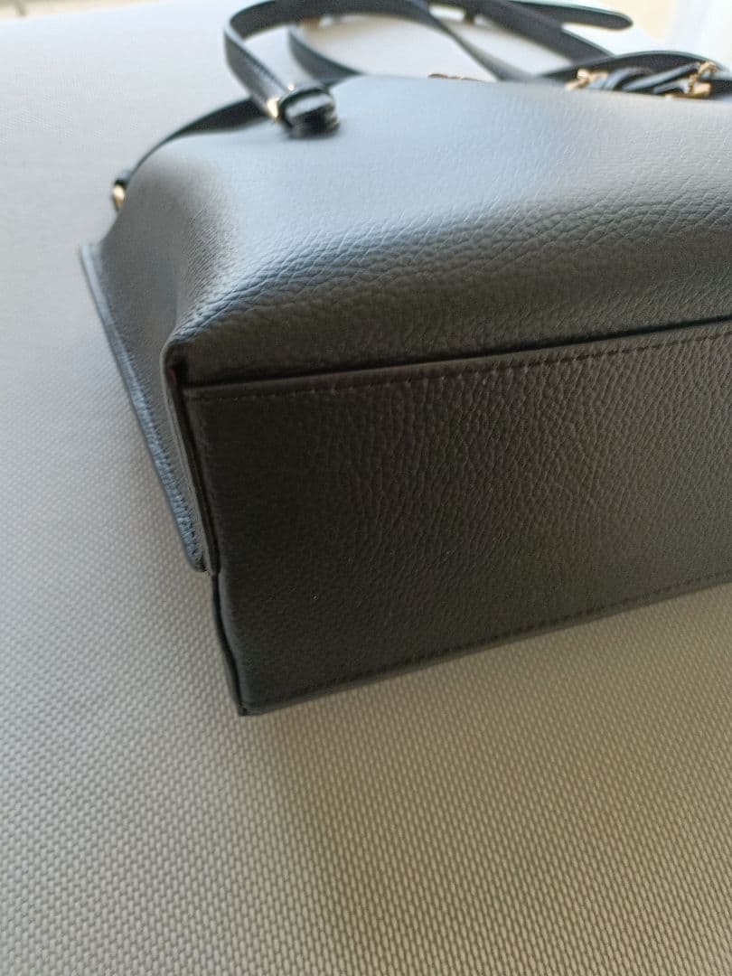 COACHモリートートブラックレザーバッグ