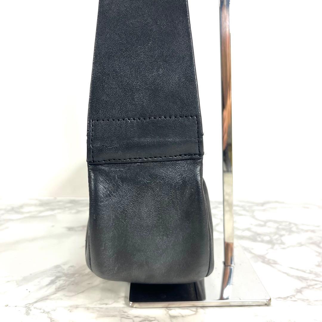 コ*モ様 COS コス ボディバッグ 羊革 プリーツベルトバッグ 黒 closs