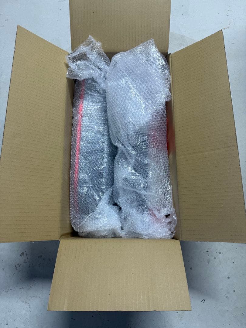 【新品】ハイエース7型純正テールランプ 左右セット