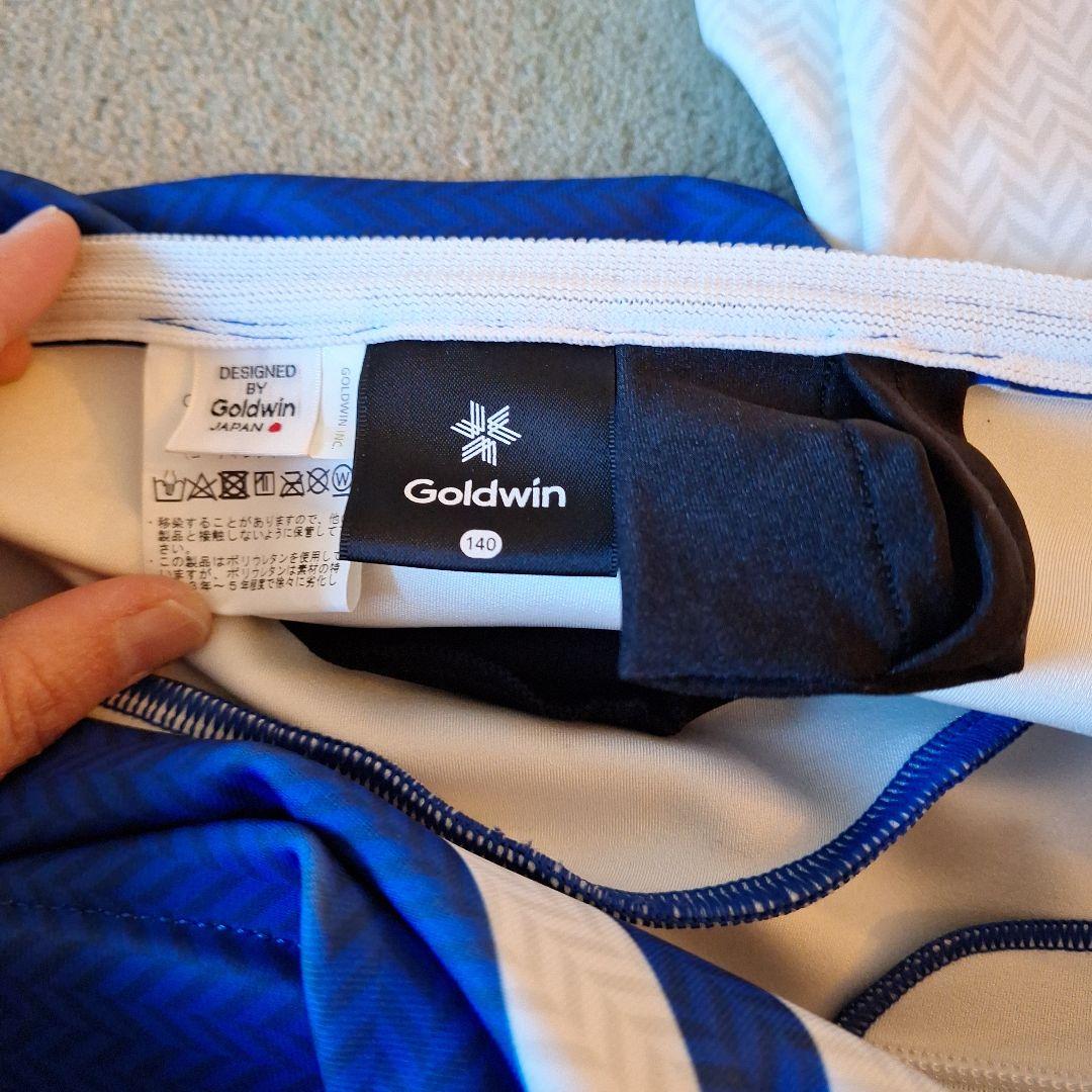 アルペンスキー　レーシングワンピ ハーフパンツ　GOLDWIN