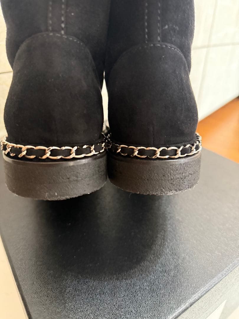 CHANEL ムートンブーツ　40 美品　中古　送料込