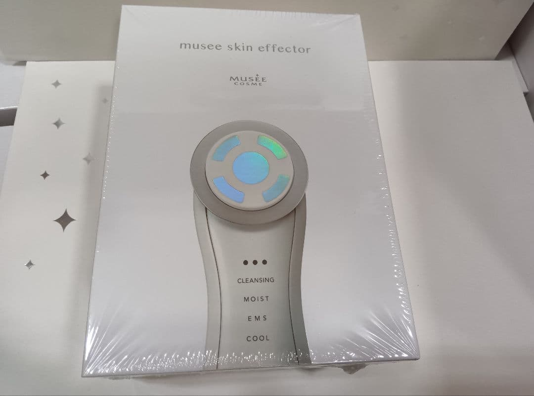 ミュゼ　スキンエフェクター & EMS リフトブラシセット