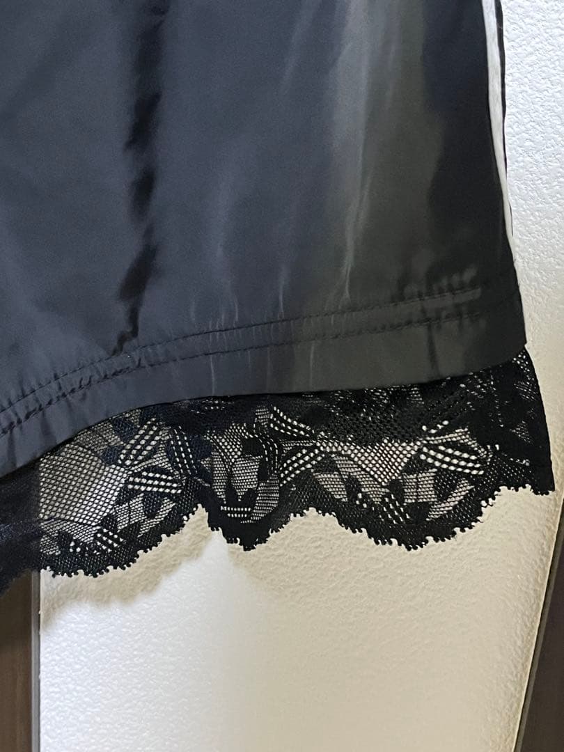 adidas レース トリム スリーストライプス ショーツ ショートパンツ