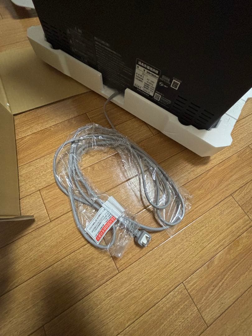 ダイキン　ハイブリッドセラムヒート　WRH135AS-H 2024年製