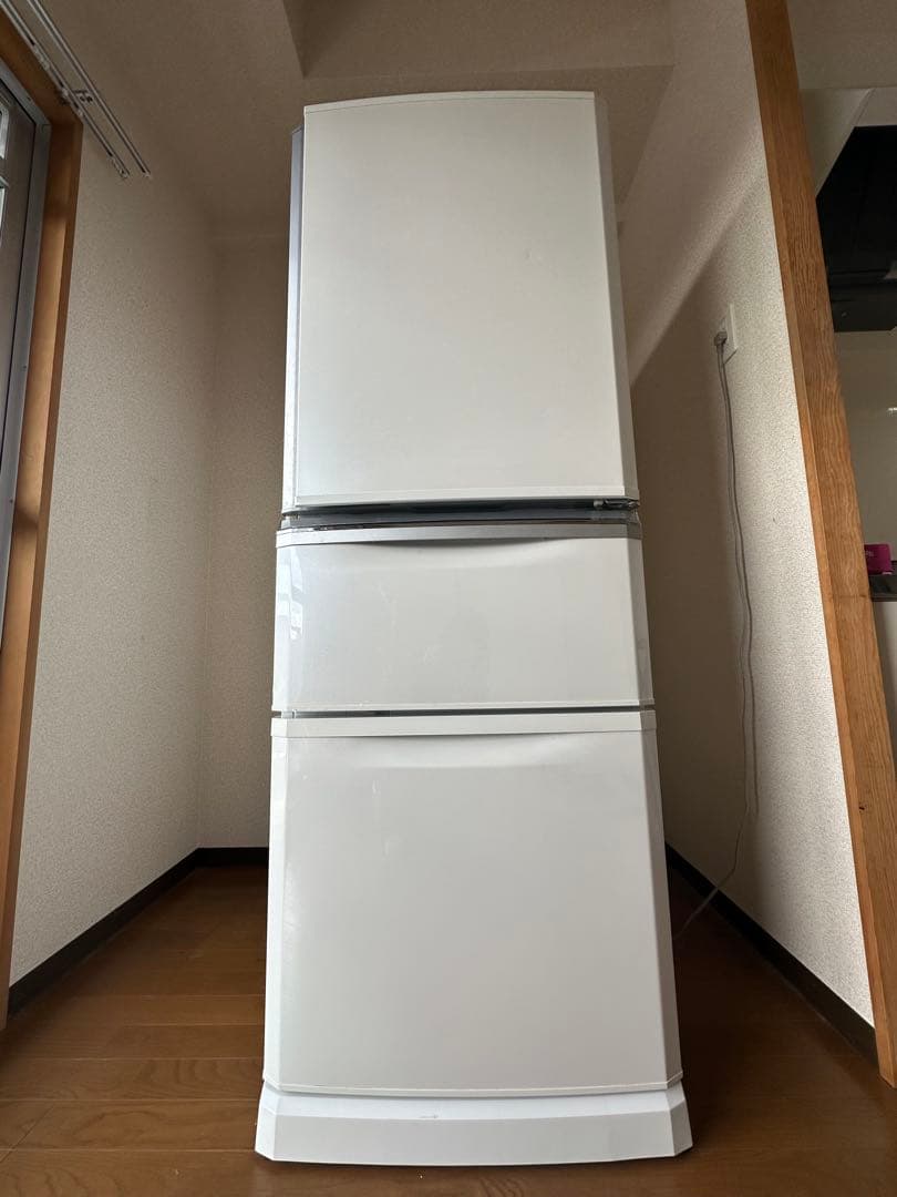 【美品】　【値下げ】三菱冷凍冷蔵庫 335L 3ドア MR-C34C-W