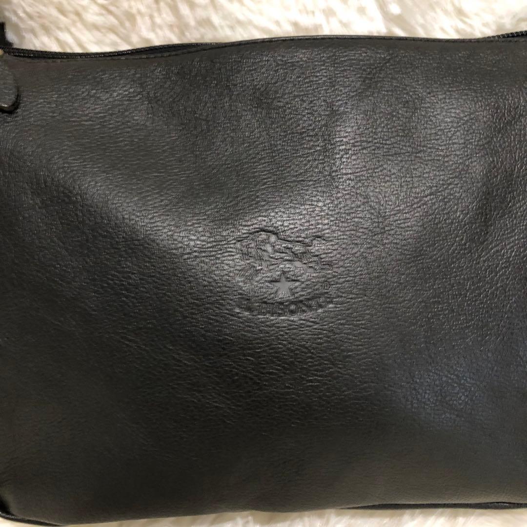 イルビゾンテ ショルダーバッグ　レザー ブラック