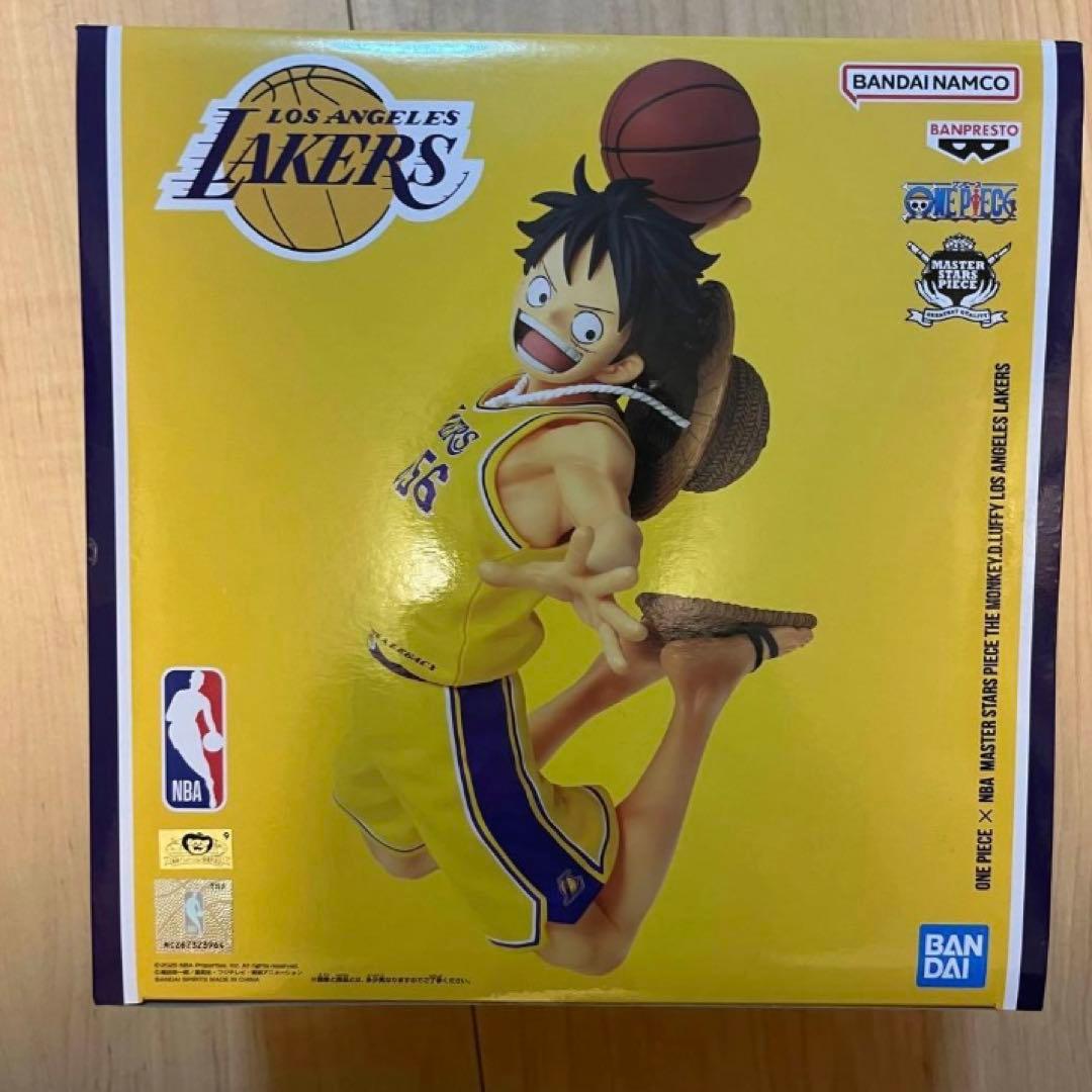 ワンピースベースショップNBAルフィ フィギュア ロサンゼルス・レイカーズ