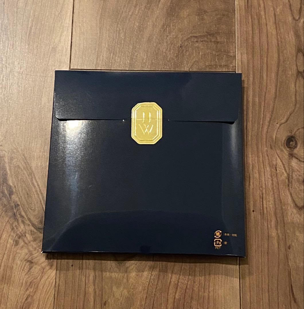 HARRY WINSTONとFEILERコラボハンカチ