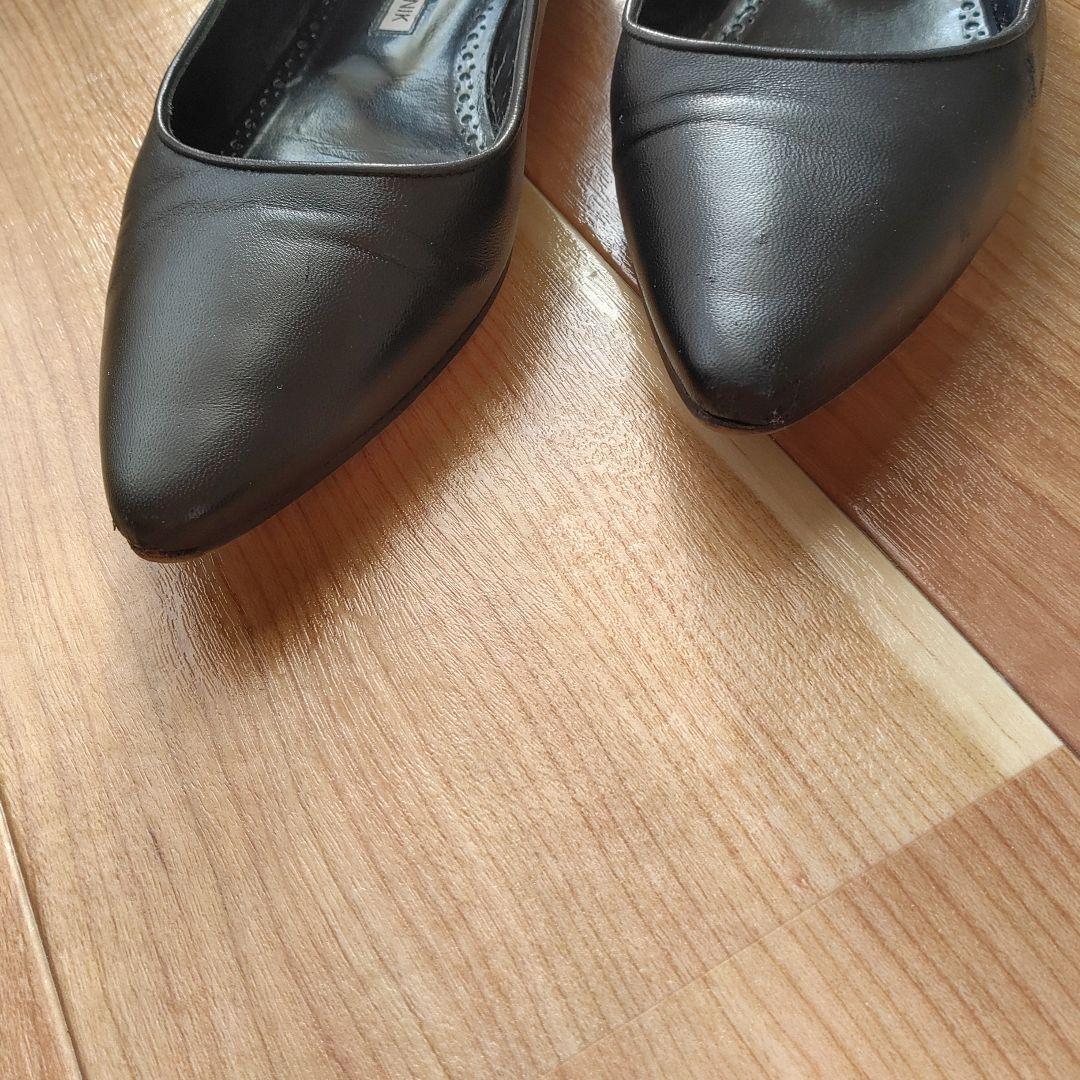 マノロブラニク メリージェーン フラット