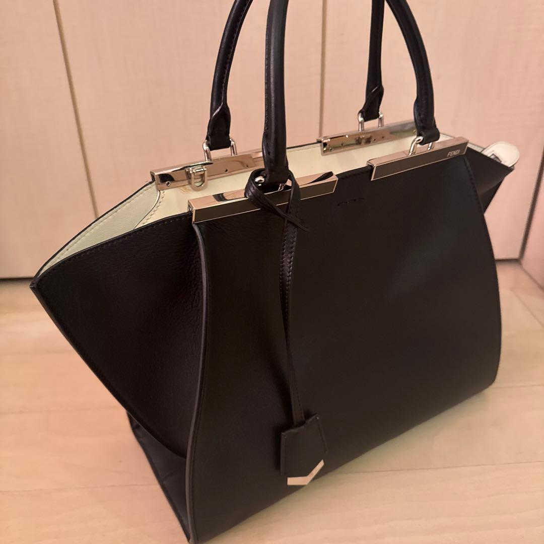 FENDI黒のレザートートバッグ