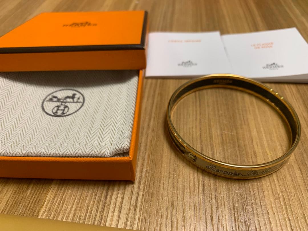 未使用　HERMES エルメス バングル 内周21cmエマイユ