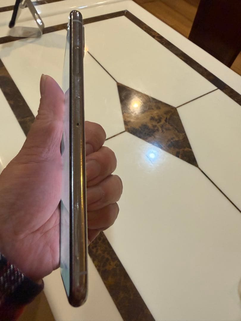 携帯電話本体 iPhone XS. max256GB