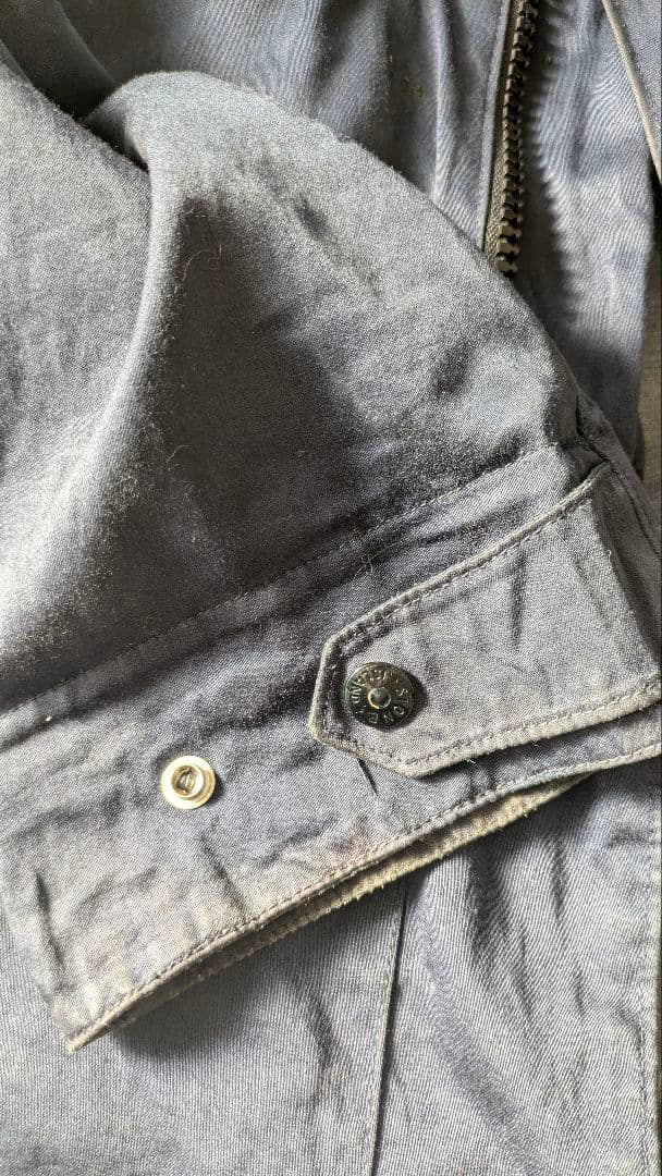 stone  RASO GOMMATO　トレンチコート