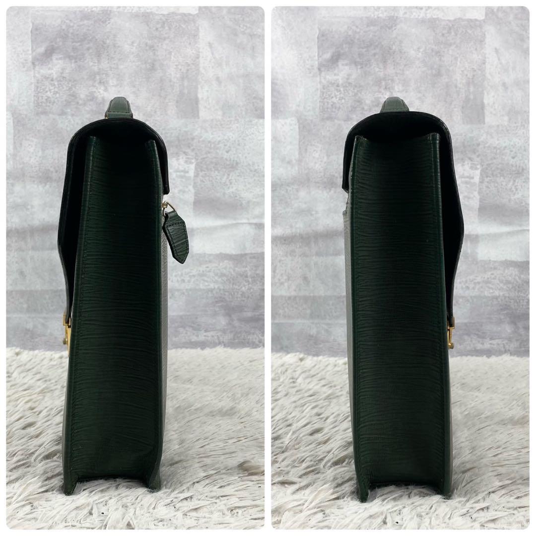 美品 ヴェルサーチ レザー ビジネスバッグ ロゴ型押し ファスナー グリーン